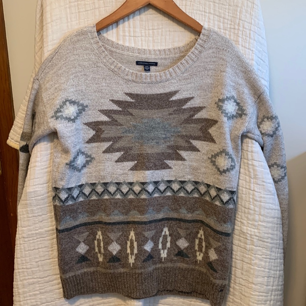 Oversized sweater.
